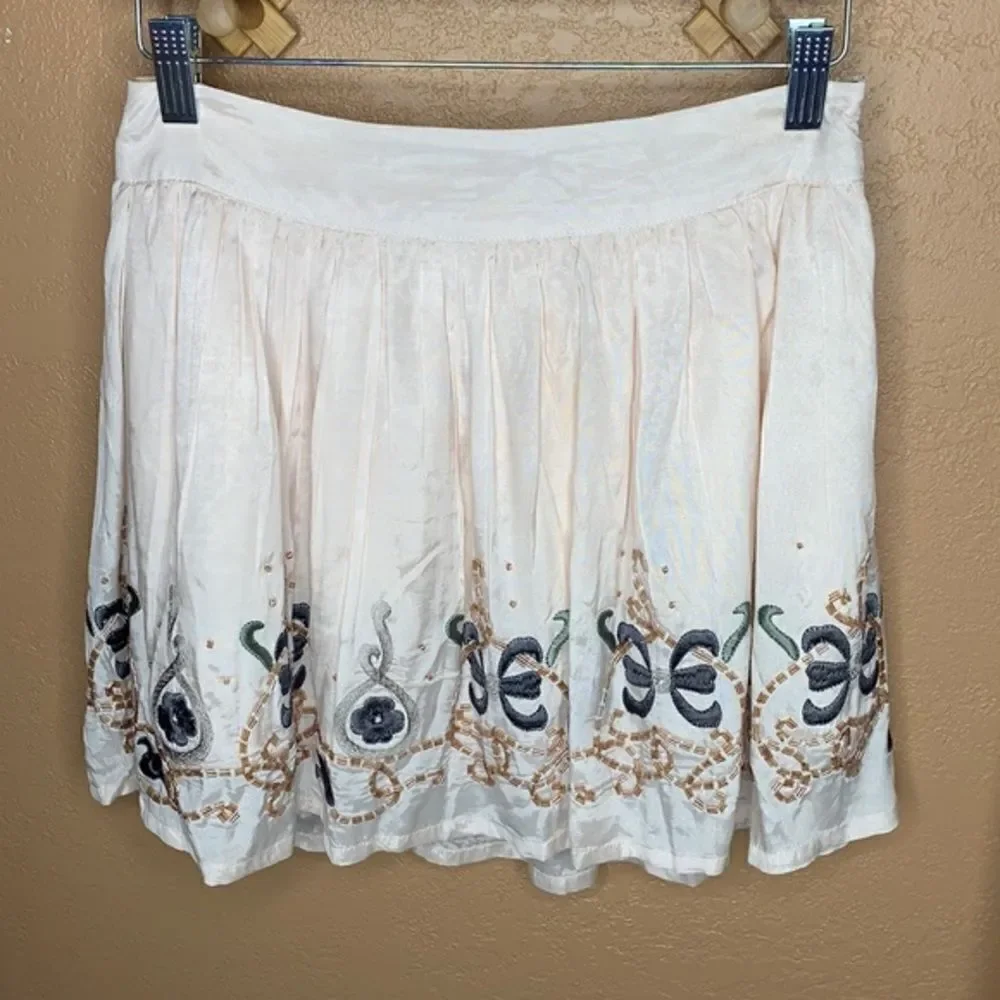 Willow & Clay Beaded & Embroidered Skirt Size Small